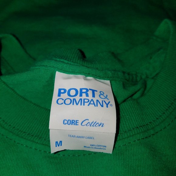 $5 SALE * ToysR'Us Green Holiday Staff T-shirt -Men's Size Medium - Picture 4 of 8